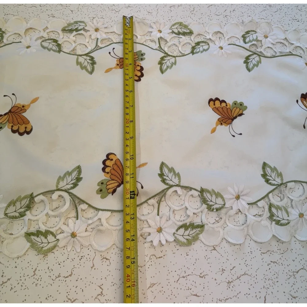 Vtg Embroidered White Table Runner Flowers Butterflies Orange Green‎